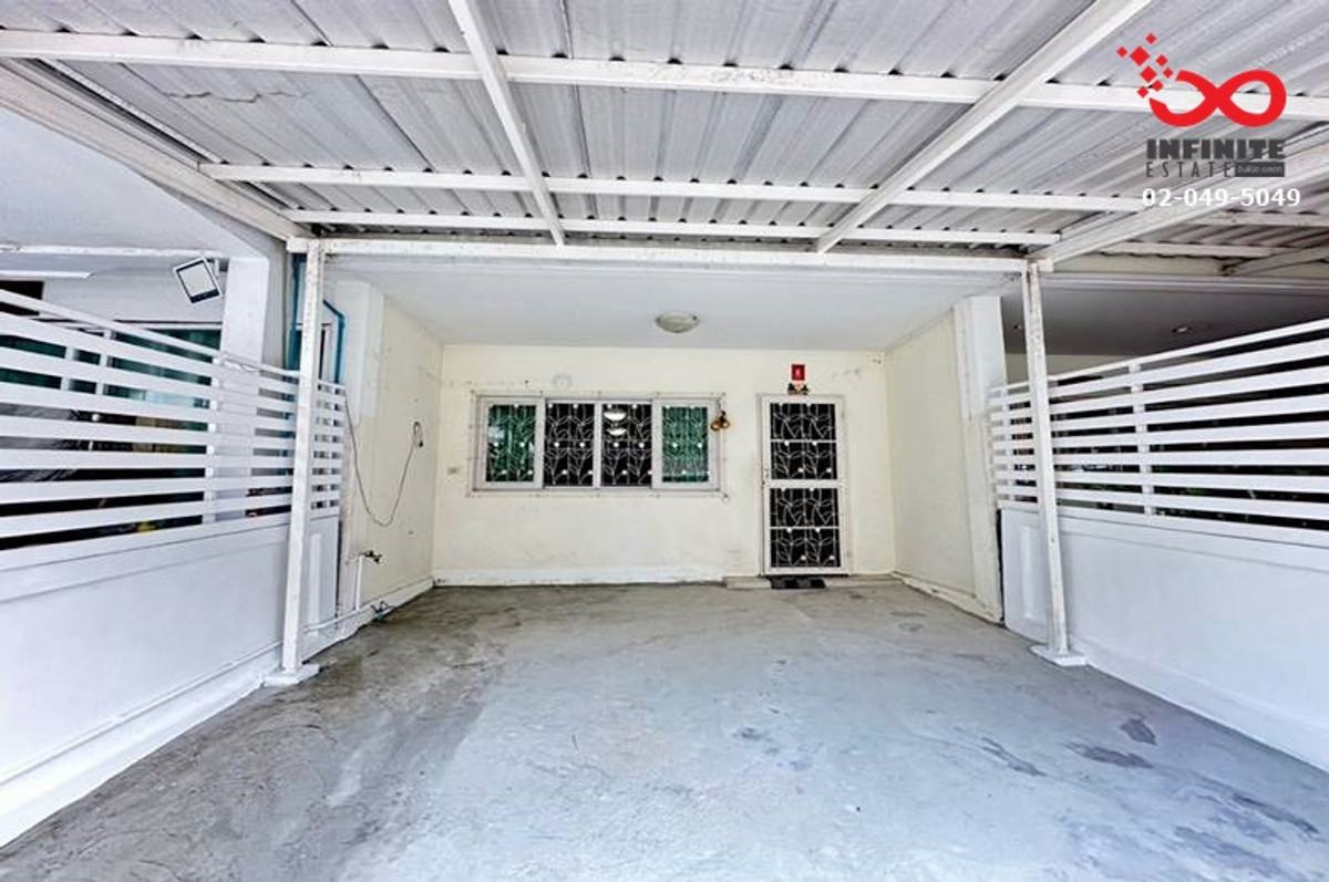 ขายทาวน์โฮม 2ชั้น ดิเอ็กซ์คลูซีฟ สวนหลวง ร.9 เฉลิมพระเกียรติ 72 Loading...