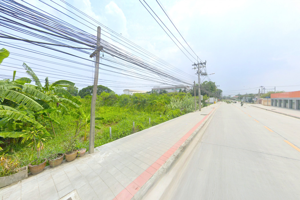 ขาย ที่ดิน ริมถนนทวีวัฒนา-กาญจนาภิเษก 401 ตรว ใกล้ถ.พุทธมณฑลสาย 3 แค่ 550 ม. DD Loading...