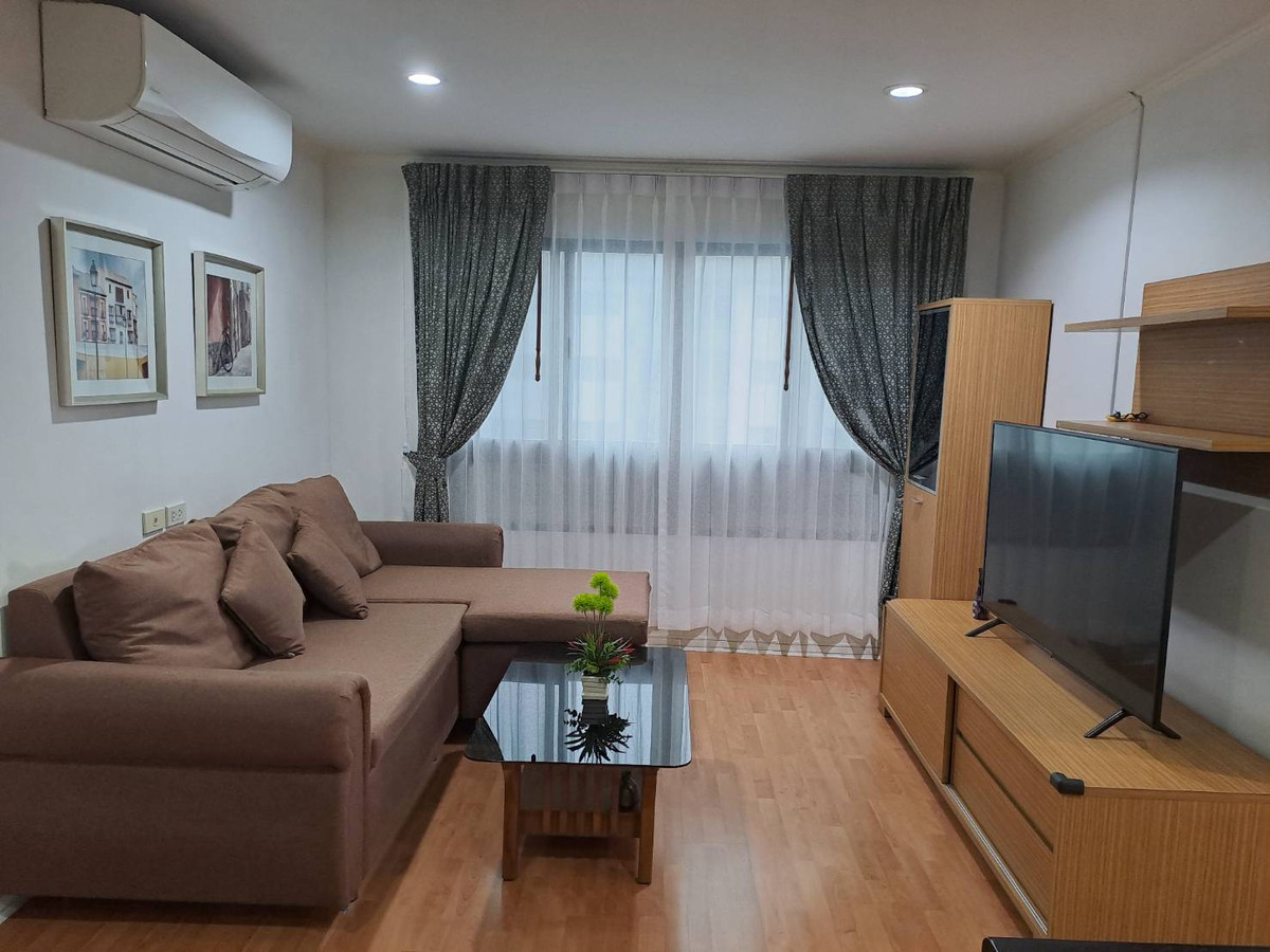ให้เช่าคอนโดอ่อนนุช อุดมสุข :  Condo for rent :  Lumpini Center Sukhumvit 77 ((BTS Onnut  )) MK-02  line @livingbkk