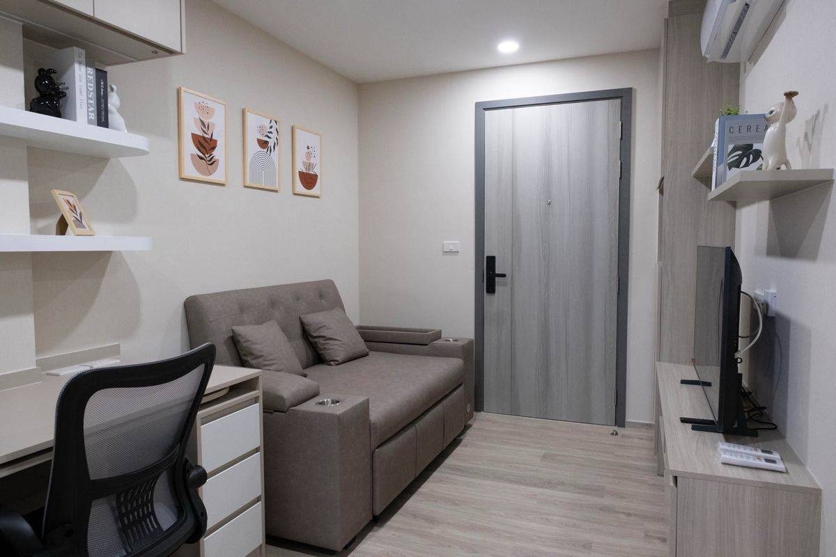 Condo for rent Origin Plug & Play Srinakarin, new room, fully furnished, ready to move in immediately, convenient travel, near the Yellow Line. “Sri Dan Station” Loading...
