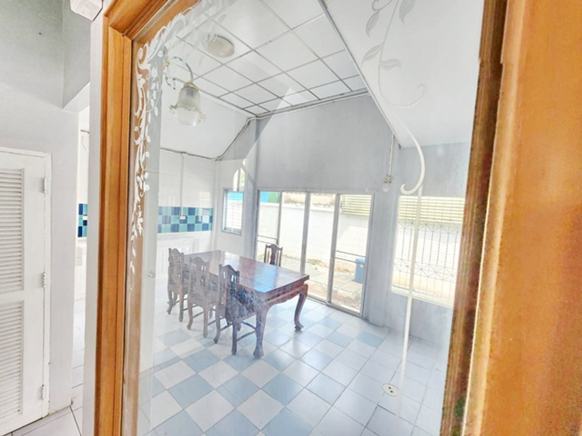 ซ.ประชาชื่น 6 สะพาน99 450ม. มจพ. 4.5 กม. บ้านเดี่ยว 2ชั้น 3-4นอน 61ตรว. 198ตรม. MRTบางซ่อน 1.5 กม. บางซื่อ 2น้ำ เกทเวย์ แอท บางซื่อ Loading...