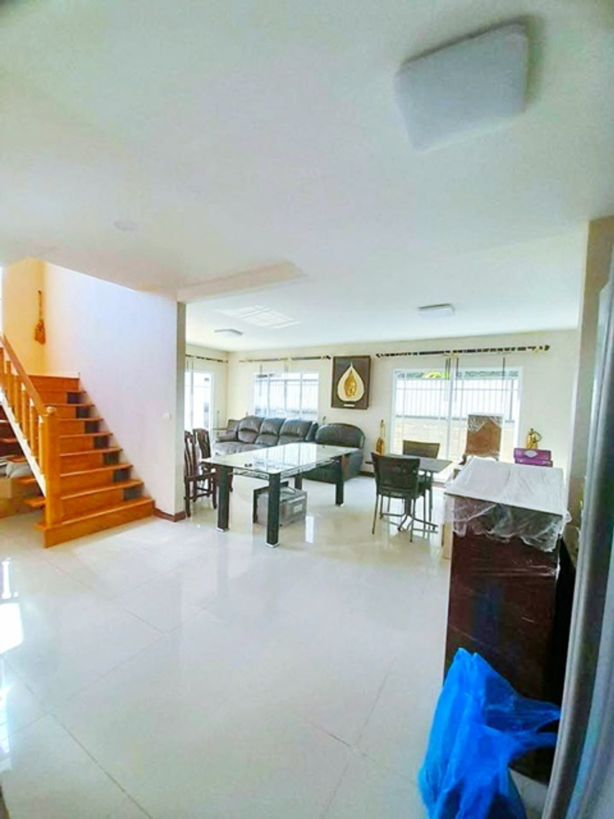 Chaloem Phrakiat Rama 9 Soi 87 Mansion Charter International School 2.2 km. 2-storey ARL Ban Thap C Loading...