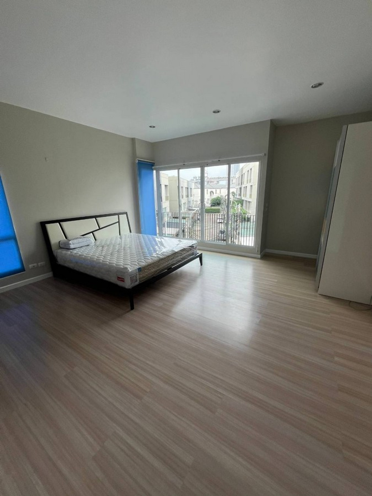 🏡✨ว่าง 28/10/2568  เช่า ทาวน์โฮม พาทิโอ แจ้งวัฒนะ (เมืองทอง) PATIO CHAENG WATTANA (Muang Thong Thani) | 帕提欧 แจ้งวัฒนะ 联排别墅出租 🐶🐱 เลี้ยงสัตว์ได้ | Pet Friendly | 可养宠物 Loading...