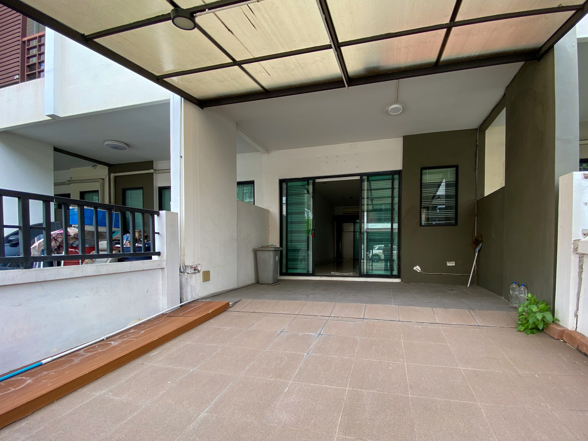 ขายทาวน์โฮมท่าพระ ตลาดพลู วุฒากาศ : Townhome ติดถนนเมน ✨ ทาวน์โฮม ซิกเนเจอร์ กัลปพฤกษ์ / 3 ห้องนอน (ขาย), Sixnature Kalapaphruek / Townhome 3 Bedrooms (FOR SALE) BALL038