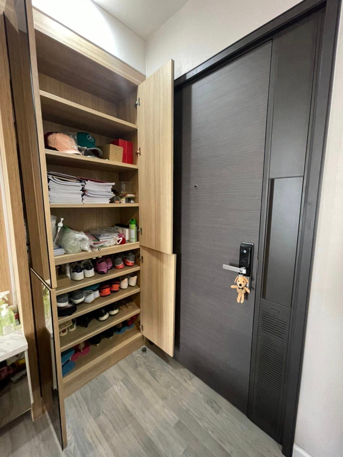 For SaleCondoSiam Paragon ,Chulalongkorn,Samyan : The Room Rama 4【𝐒𝐄𝐋𝐋 & 𝐑𝐄𝐍𝐓】🔥Simple yet elegant in every detail. Luxurious yet minimalist.🔥  Contact Line ID: @hacondo