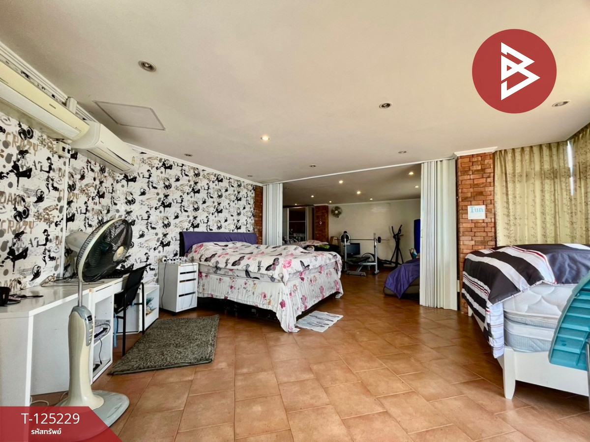 Condo for sale Bay View Resort Pattaya (Bay View Resort) Chonburi Loading...