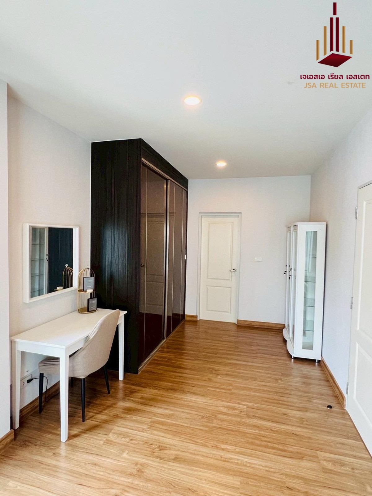 For RentHouseVipawadee, Don Mueang, Lak Si : ✨ For Rent: CENTRO Vibhavadi ✨ 💰 Only 75,000 THB/month