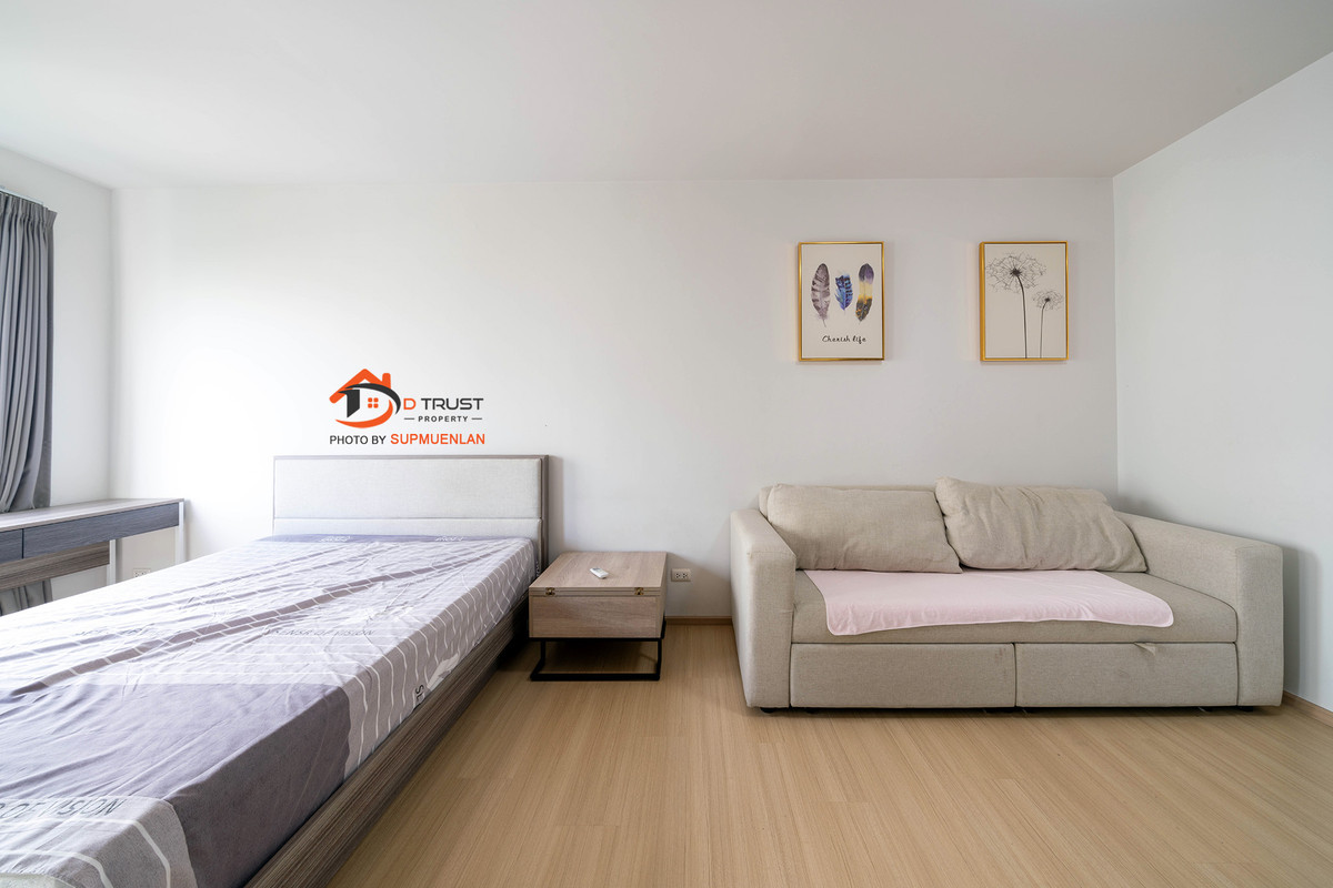 Condo for rent, Unio Sukhumvit 72, Phase 2, near BTS Bearing, 5th floor, ready to move in. Loading...