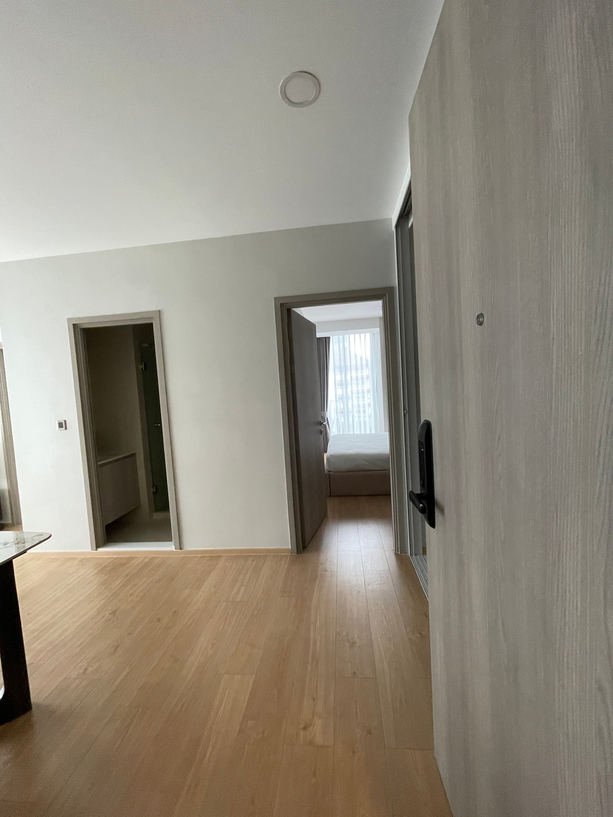 ขายคอนโดสุขุมวิท อโศก ทองหล่อ : ขายคอนโด Chewathai Residence Thonglor ทำเลทองหล่อ 20 เดินถึงได้ทั้งเอกมัย-ทองหล่อ เงียบสงบ เป็นส่วนตัว พร้อมอยู่ Fully Fitted พร้อมเฟอร์ฯ เครื่องใช้ไฟฟ้า ครบ