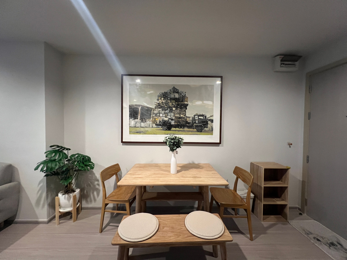 For RentCondoLadprao, Central Ladprao : Condo for rent: Life Ladprao, 2 bedrooms, 2 bathrooms, beautiful room, good view, complete furniture and electrical appliances. Located in the heart of the city, near BTS Lat Phrao Intersection, MRT Phahon Yothin.