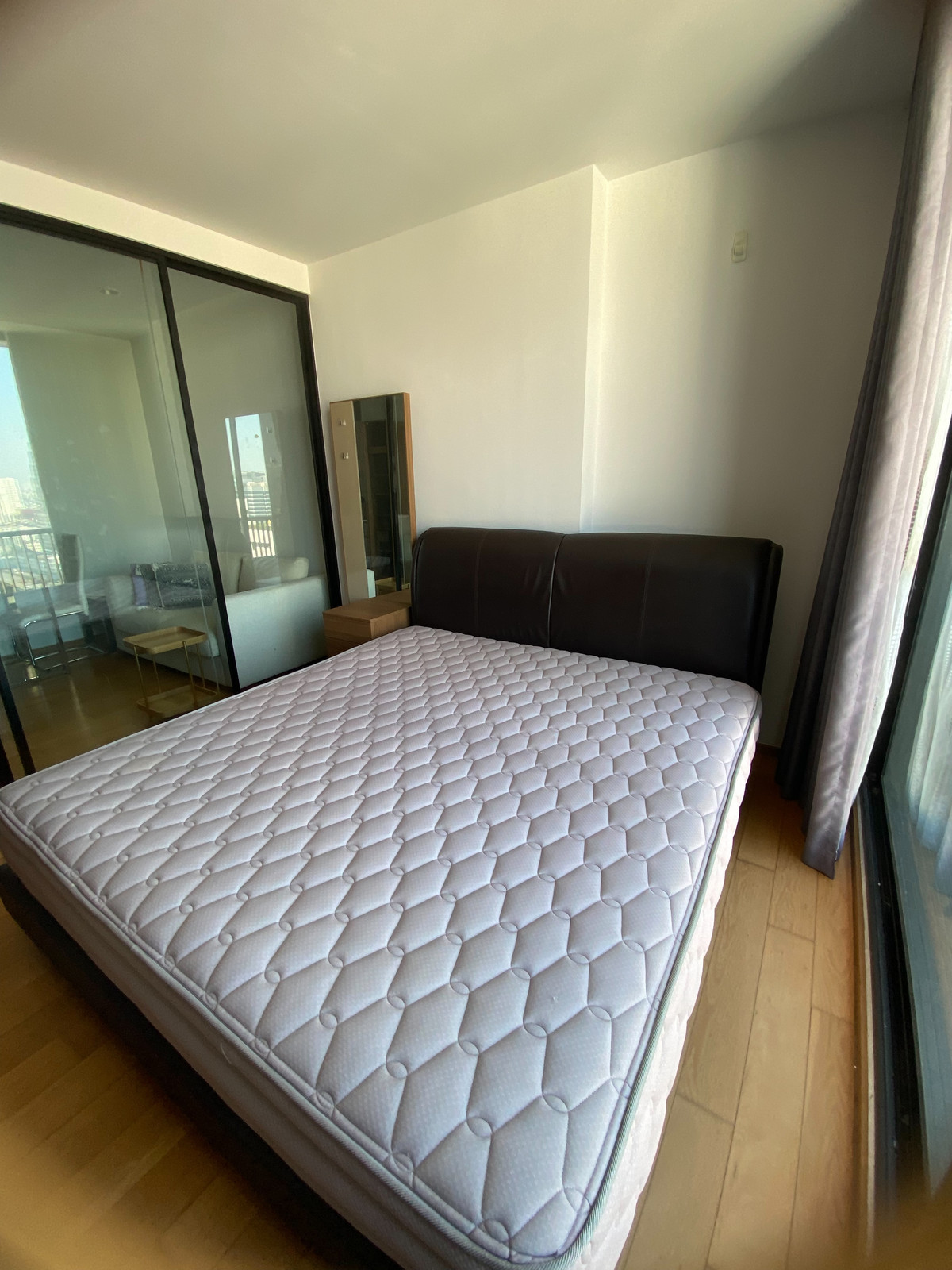 For RentCondoSathorn, Narathiwat : Hot Price for rent Noble Revo Silom (โนเบิล รีโว สีลม) ราคาถูกที่สุด ห้องสวย 🔥