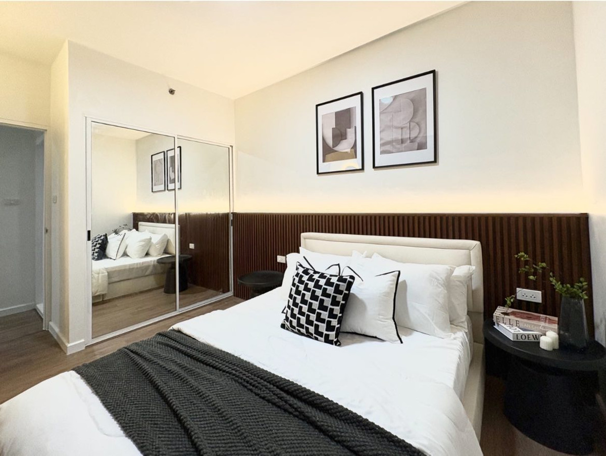 For RentCondoRama9, Petchburi, RCA : KC115 Condo for rent Aspace Asoke - Ratchada (fully renovated throughout the room), 1 bedroom, 1 bathroom, size 35 sq m., swimming pool view, nice room, in the project there are 7-11, easy to find food, near MRT Rama 9, near Fortune Mall, near G Tower, ne