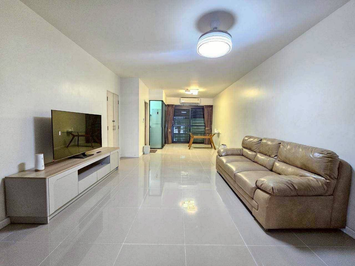 A9221068 ให้เช่า ทาวน์โฮม 3 ชั้น Town Avenue Merge (รัตนาธิเบศร์) เนื้อที่ 21 ตารางวา Loading...