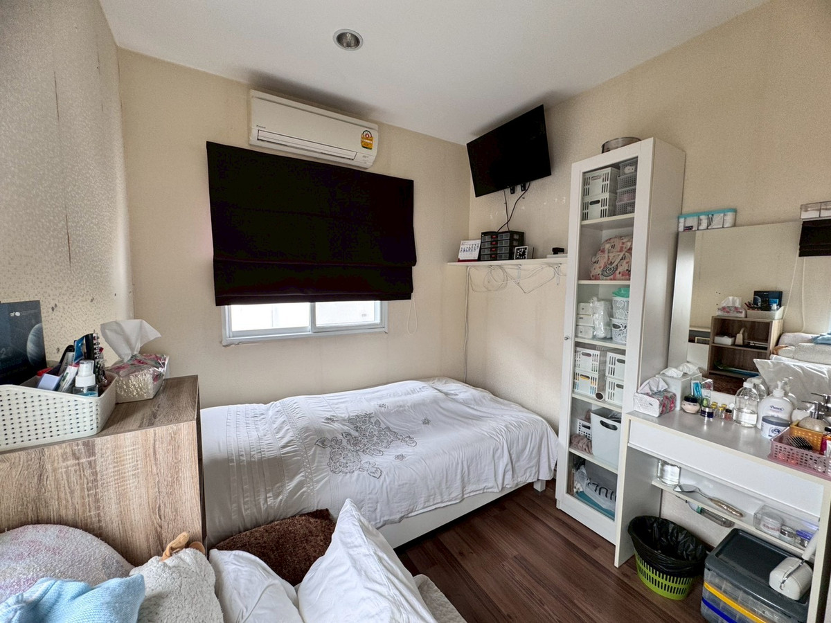 For SaleTownhomePattanakan, Srinakarin : Townhouse for sale, Villette Lite Pattanakarn 38 (Villette Lite Pattanakarn) near Triam Udom Phatthanakan (N.1911)