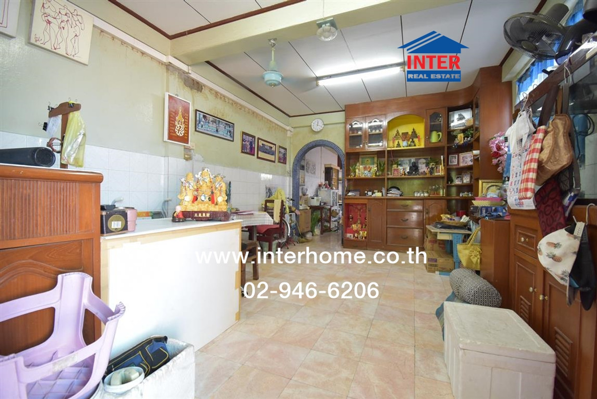 Townhouse, 3 floors, 13 sq m. Townhouse, Rama 4 Road, Soi Kaew Fa (Soi Song Phra), Rama 4 Road, Si Phraya Road, Bang Rak District, Bangkok. Loading...