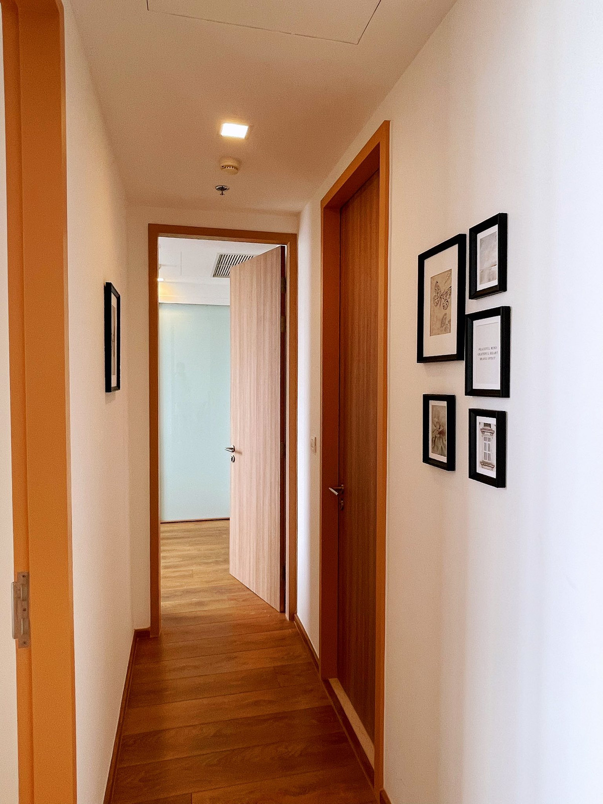 ð For Rent | Noble BE33 āļŠāļļāļāļļāļĄāļ§āļīāļ 33 2 Bedroom | 52 sq.m | 38,500 āļāļēāļ/āđāļāļ·āļāļ Loading...