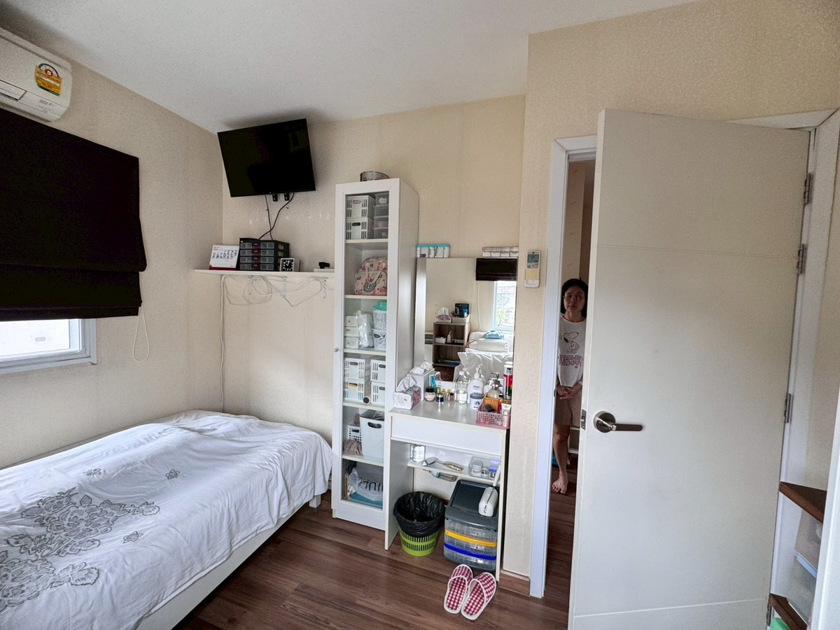 For SaleTownhomePattanakan, Srinakarin : Townhouse for sale, Villette Lite Pattanakarn 38 (Villette Lite Pattanakarn) near Triam Udom Phatthanakan (N.1911)