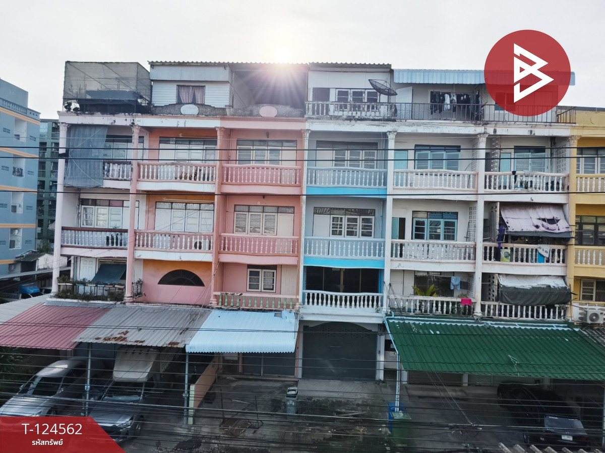 ขายอาคารพาณิชย์ 5 ชั้น ซอยที่ดินทอง เทพารักษ์ สมุทรปราการ Loading...