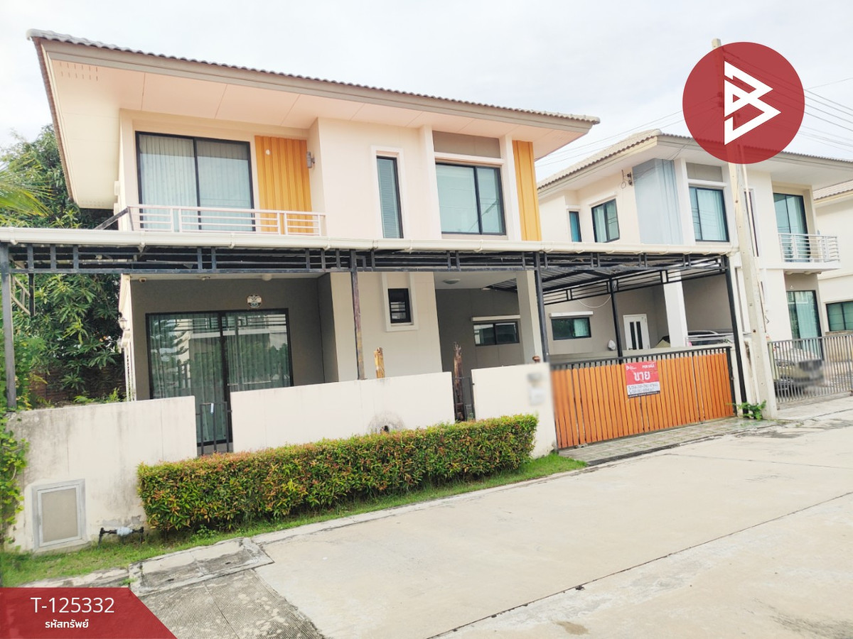 Semi-detached house for sale, The Trust Village, Ban Pho, Chachoengsao. Loading...