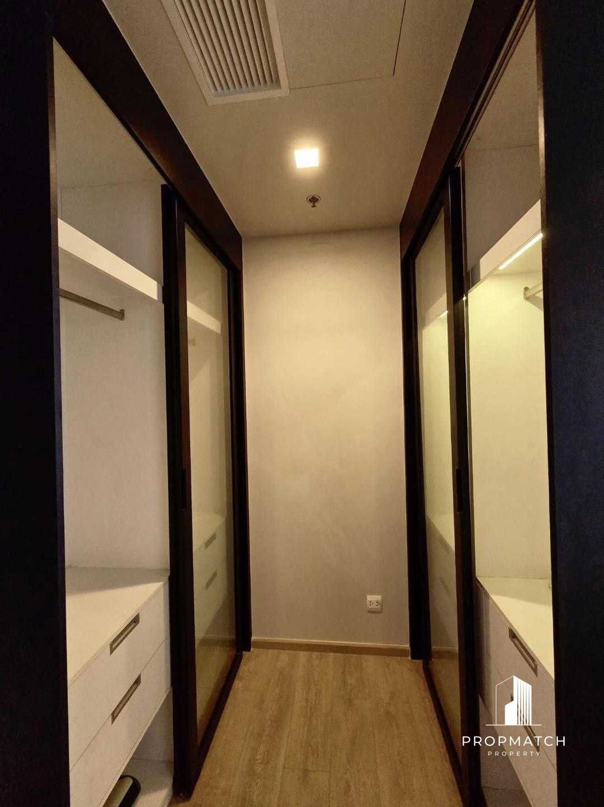 ✨Flash Deal ✨Noble Around Sukhumvit 33( 1Bed 1Bath 43SQM.) Fully furnished, ready to move in!! Only 32,000 baht per month Tel.0981315848 @propmatch Loading...