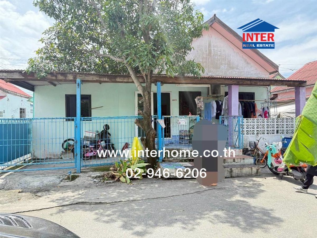 Single house, 1 floor, 24 sq m, Sap Charoen Village. Soi Liabwaree 29, Liabwaree Road, Nong Chok District, Bangkok Loading...