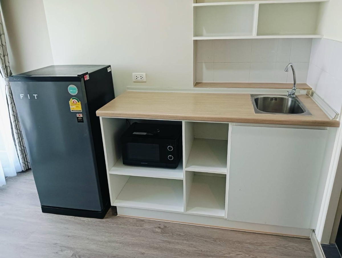 🎊Condo for rent Lumpini Park Phetkasem 98 🎉 Pay only 15,000 baht and move in right away. Loading...