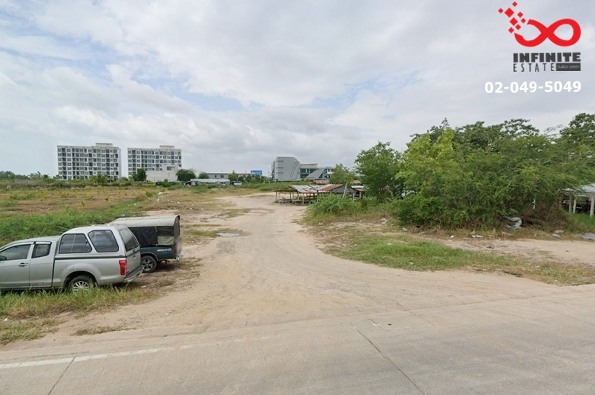 Land for sale, 18 rai 326 sq m., next to Petchkasem Road, near Cha-am Beach, Phetchaburi. Loading...