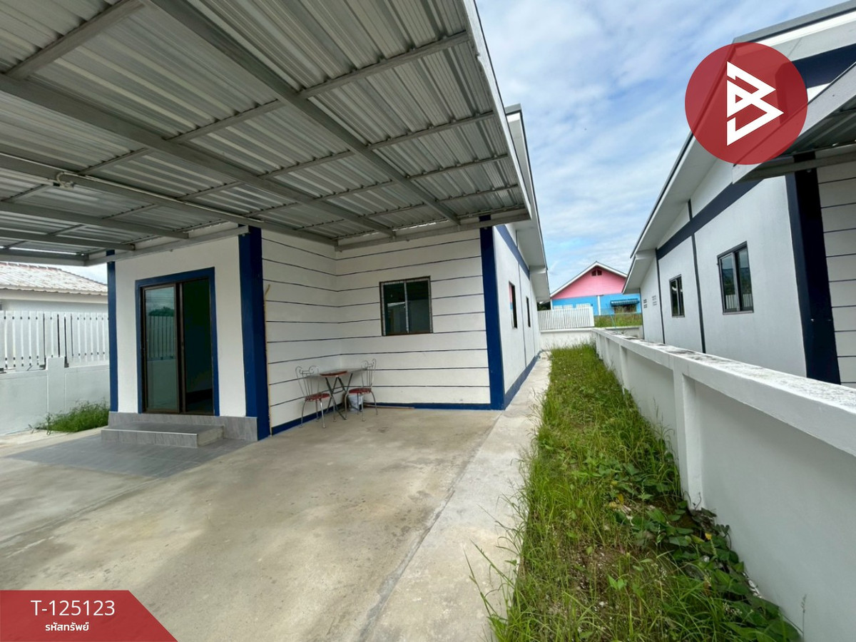 ขายบ้านเดี่ยวชั้นเดียว เนื้อที่ 50.6 ตร.วา พนัสนิคม ชลบุรี Loading...