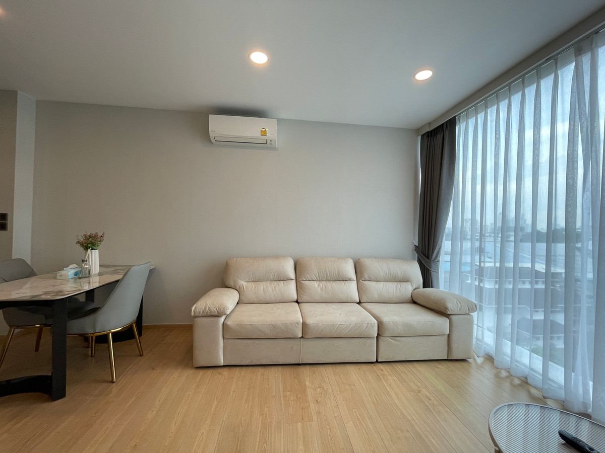 ขายคอนโดสุขุมวิท อโศก ทองหล่อ : ขายคอนโด Chewathai Residence Thonglor ทำเลทองหล่อ 20 เดินถึงได้ทั้งเอกมัย-ทองหล่อ เงียบสงบ เป็นส่วนตัว พร้อมอยู่ Fully Fitted พร้อมเฟอร์ฯ เครื่องใช้ไฟฟ้า ครบ