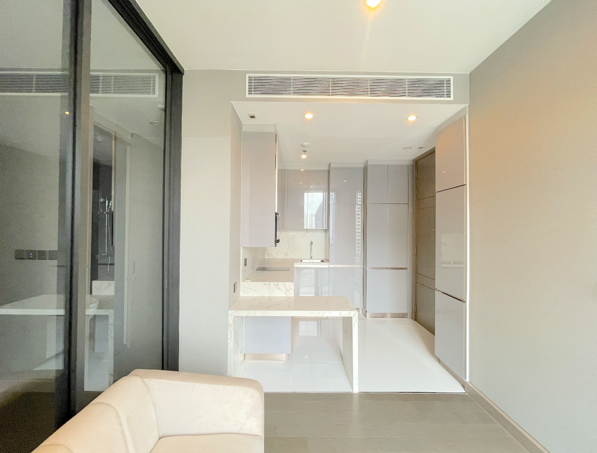 ขายคอนโดพระราม 9 เพชรบุรีตัดใหม่ RCA : 🔥 ขายด่วน 🔥  ถูกสุด ขาดทุน  ขายหลายห้อง ห้องสวย ใหม่ไม่เคยอยู่  ตรงปก ห้องมุม ห้องกว้าง   Call 0619824959