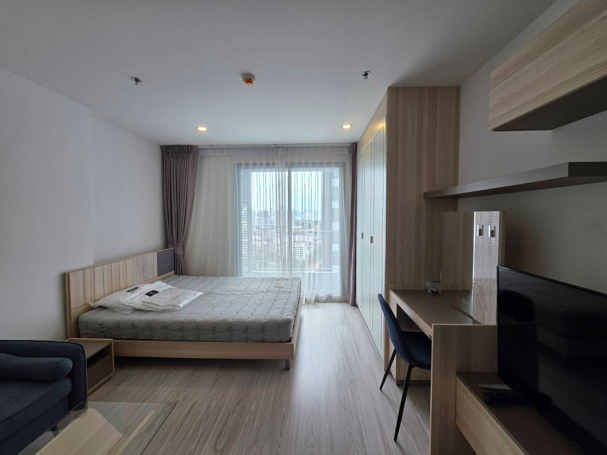 ให้เช่าคอนโดบางซื่อ วงศ์สว่าง เตาปูน : *** ให้เช่าคอนโด : ไอดีโอ โมบิ บางซื่อ (Ideo Mobi Bangsue Grand Interchange) ***