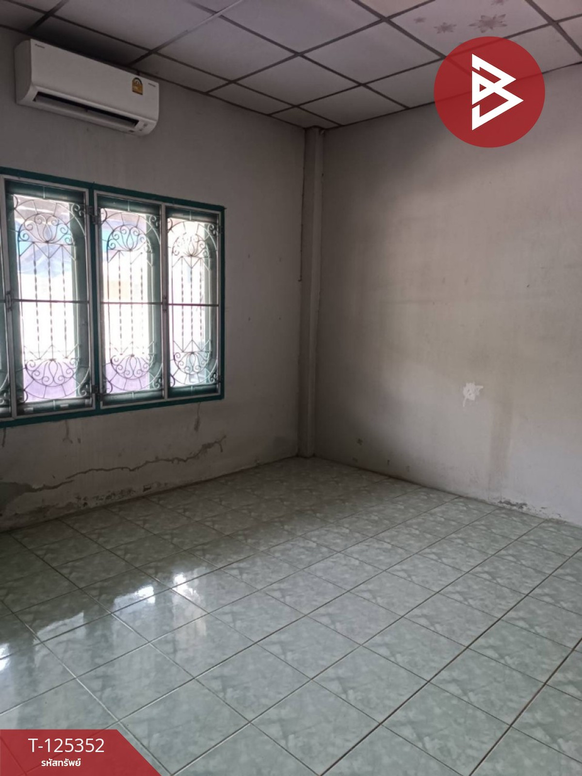 ขายทาวน์เฮ้าส์ หมู่บ้านฉัตรแก้ว เฟส 5 บางละมุง ชลบุรี Loading...