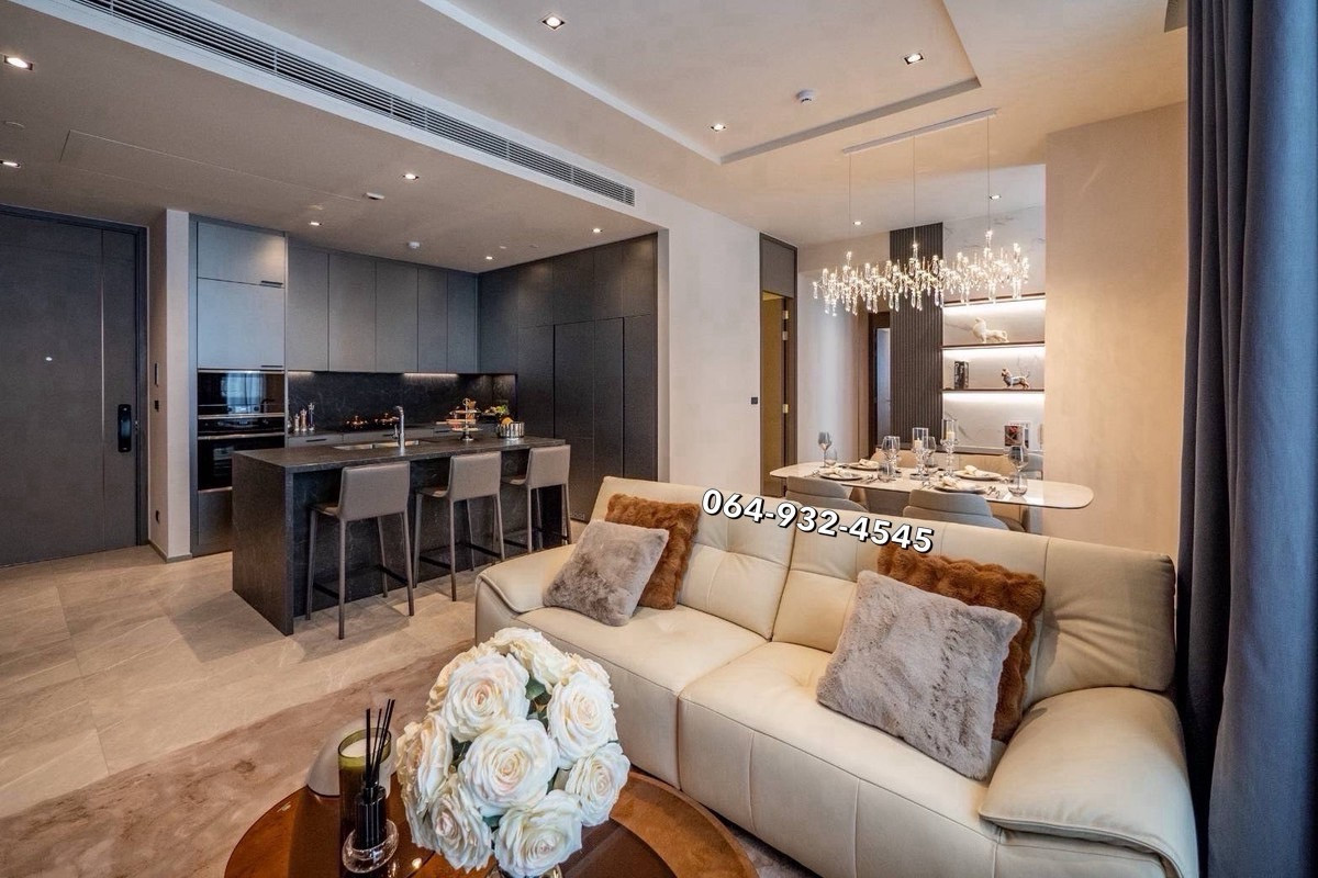 ขายคอนโดสุขุมวิท อโศก ทองหล่อ : 💎Best Deal💎 HYDE Heritage Thonglor
SPECIAL PRICE 3 BEDROOMS 135.96 sq.m✨FULLY FURNISHED✨
📲064-932-4645 KEn