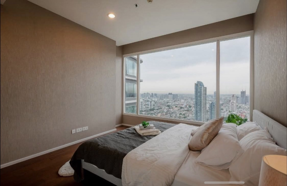 For RentCondoSathorn, Narathiwat : For rent 📍 Menam Residences 📍 2 bedrooms, 2 bathrooms, fully furnished and equipped with appliances