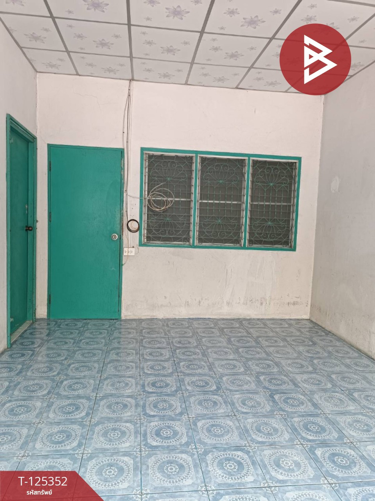 ขายทาวน์เฮ้าส์ หมู่บ้านฉัตรแก้ว เฟส 5 บางละมุง ชลบุรี Loading...