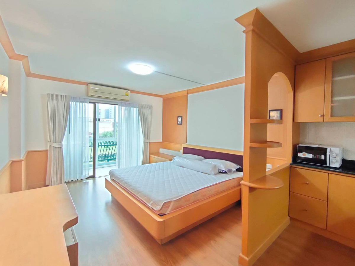 For RentCondoChiang Mai : Studio room for rent with mountain view Hillside Condo 7 in Business Park  Near Bangkok Hospital Chiang Mai city