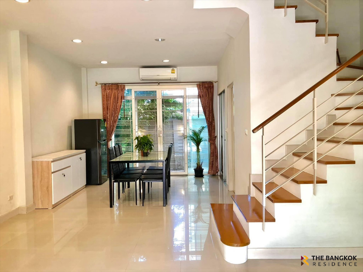 For SaleTownhomeThaphra, Talat Phlu, Wutthakat : 🏠 3-Storey Townhome, Baan Klang Muang Sathorn–Taksin 1 in the heart of Sathorn–Taksin area, near BTS Wutthakat