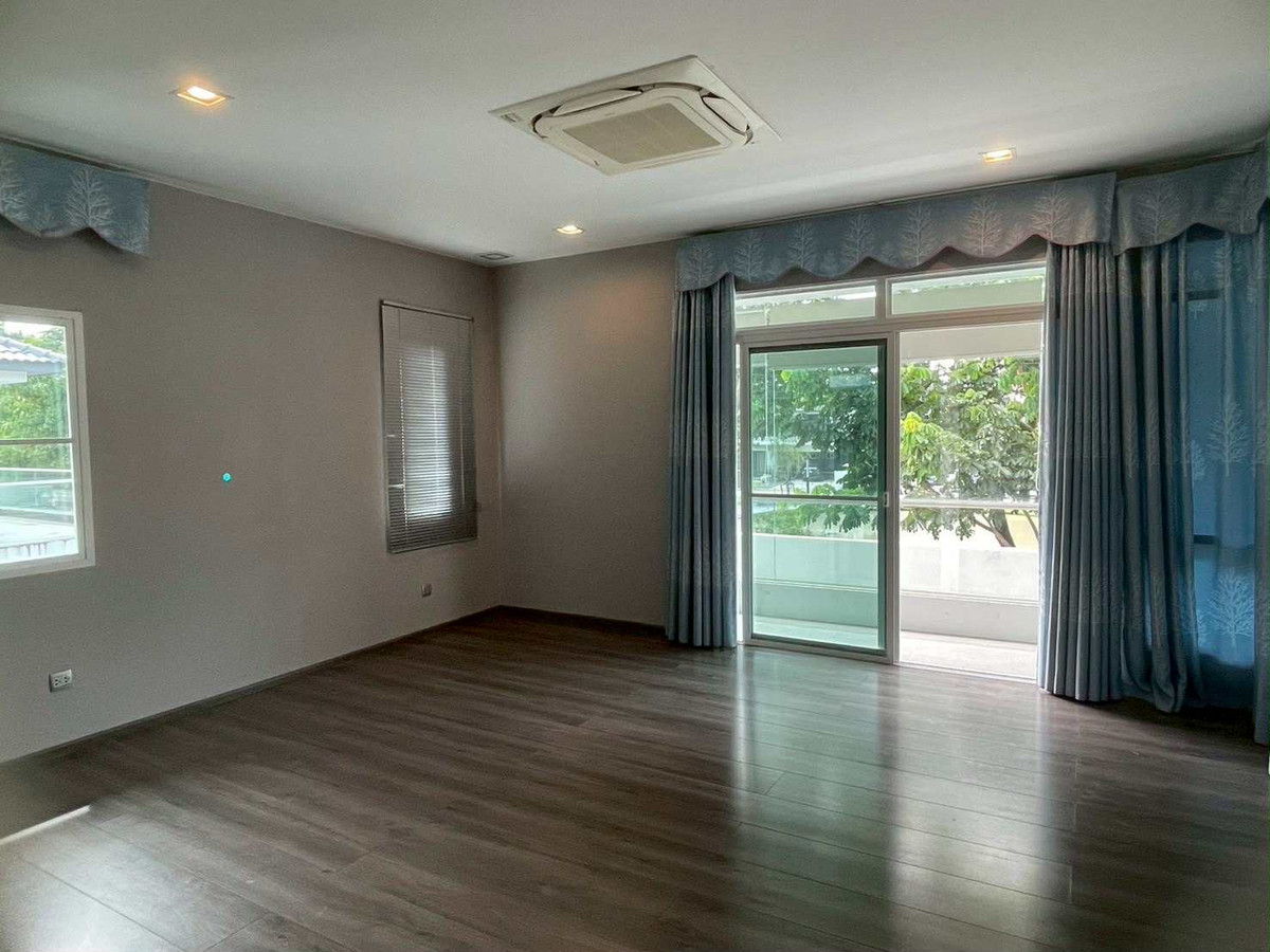 For SaleHouseBangna, Bearing, Lasalle : 122.8 sq m, 4 bedrooms, 5 bathrooms, 2-story detached house, Manthana 2, Bangna Km 7.