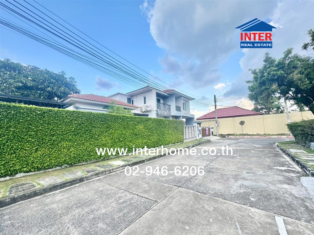 บ้านเดี่ยว 2 ชั้น 94.3 ตร.ว. หมู่บ้านบุราสิริ ท่าข้าม-พระราม2 ถนนพระราม2 ถนนเลียบด่วนวงแหวน เขตบางขุนเทียน กรุงเทพมหานคร Loading...