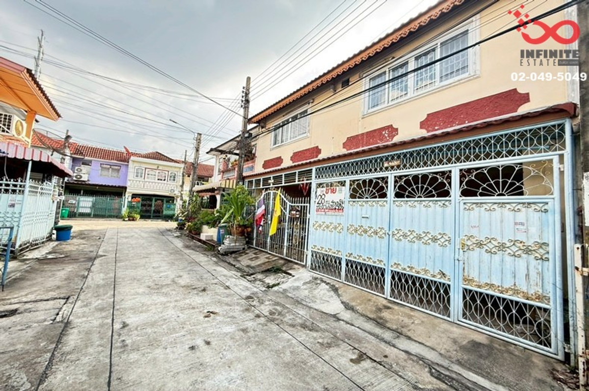 ขายทาวน์โฮมพระราม 5 ราชพฤกษ์ บางกรวย : ขายทาวน์เฮาส์ บางกรวย-ไทรน้อย13  หมู่บ้านสมชาย บางกรวย นนทบุรี 2ชั้น 28ตร.ว.