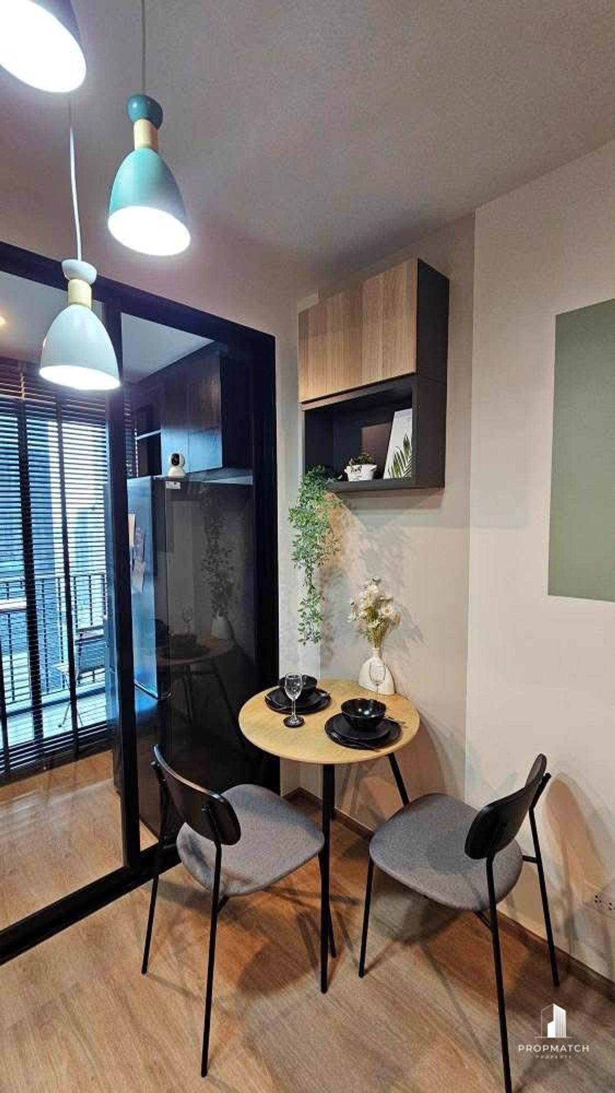 ✨Flash Deal ✨Nue District R9( 1Bed 1Bath 30SQM.) แต่งครบพร้อมอยู่ !! เพียง 25,000บาทต่อเดือน Tel.0981315848 @propmatch Loading...