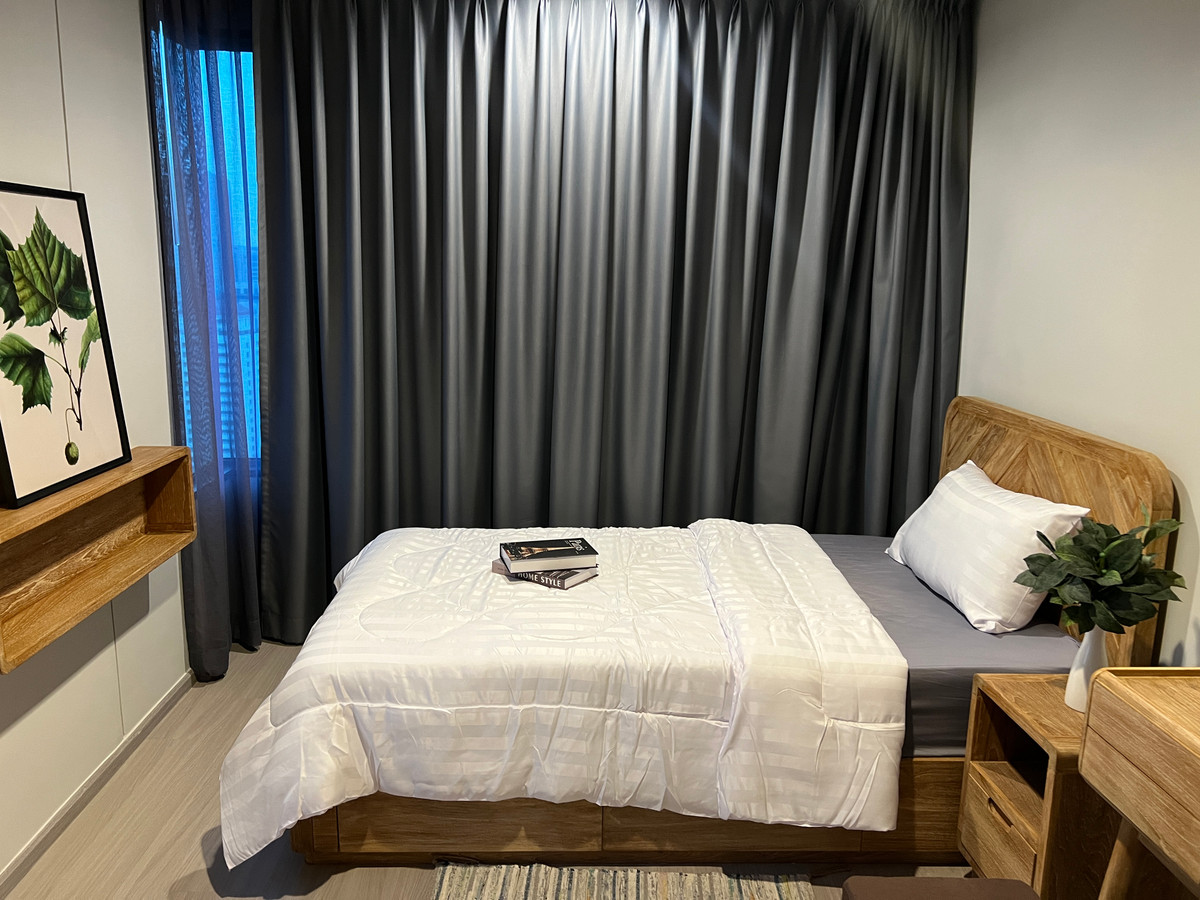 For RentCondoLadprao, Central Ladprao : Condo for rent: Life Ladprao, 2 bedrooms, 2 bathrooms, beautiful room, good view, complete furniture and electrical appliances. Located in the heart of the city, near BTS Lat Phrao Intersection, MRT Phahon Yothin.