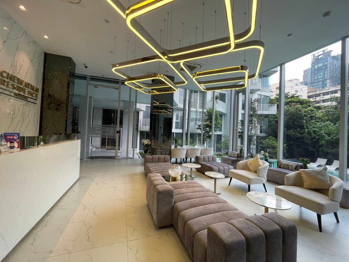 ขายคอนโดสุขุมวิท อโศก ทองหล่อ : ขายคอนโด Chewathai Residence Thonglor ทำเลทองหล่อ 20 เดินถึงได้ทั้งเอกมัย-ทองหล่อ เงียบสงบ เป็นส่วนตัว พร้อมอยู่ Fully Fitted พร้อมเฟอร์ฯ เครื่องใช้ไฟฟ้า ครบ