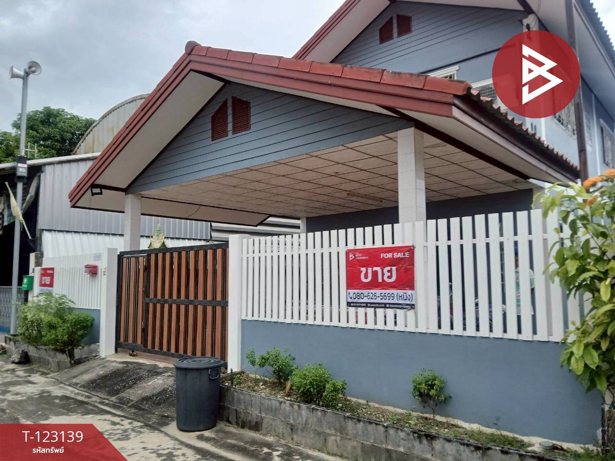 2-story detached house for sale, area 92 square meters, Krathum Baen, Samut Sakhon, good location. Loading...