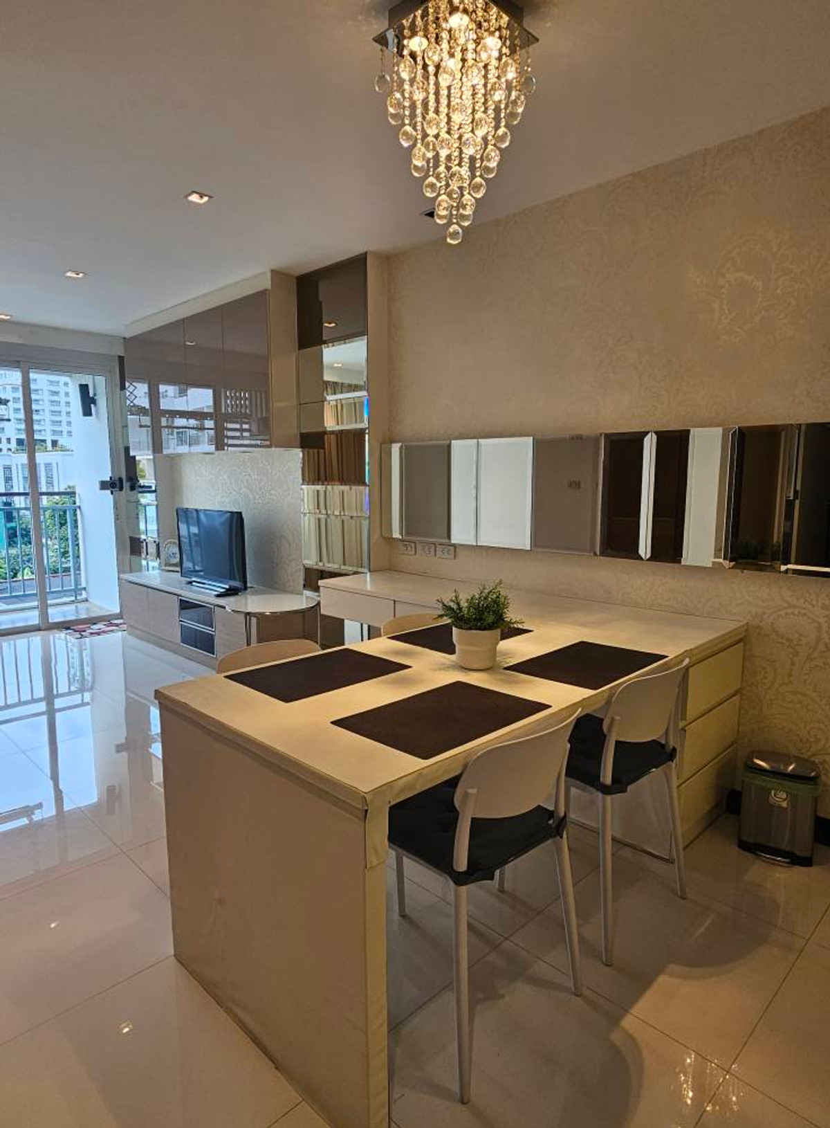 ให้เช่า Voque Sukhumvit 16 Loading...