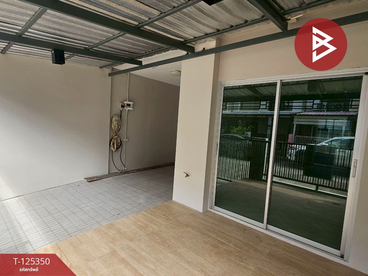 Townhouse for sale Pruksa Ville Village 66/1 Bangna-Nam Daeng Samut Prakan Loading...