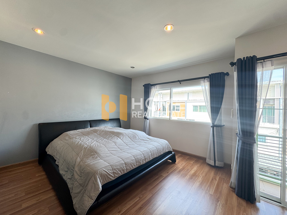 ขายทาวน์โฮมพัฒนาการ ศรีนครินทร์ : ราคาดีสุดในโครงการ ฟังก์ชันครบ พร้อมอยู่ ตำแหน่งดีใกล้สวน✨ วิลเลต ซิตี้ พัฒนาการ / 3 ห้องนอน (ขาย), Villette City Pattanakarn / Townhome 3 Bedrooms (FOR SALE) FON179