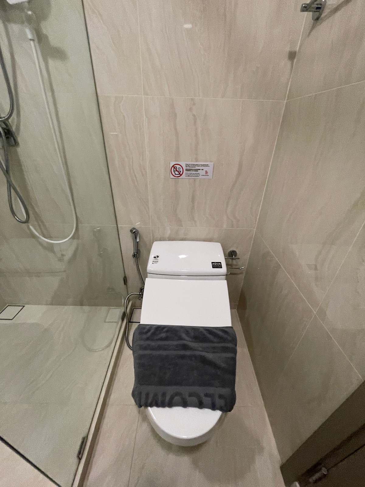 ขายคอนโดสุขุมวิท อโศก ทองหล่อ : ขายคอนโด Chewathai Residence Thonglor ทำเลทองหล่อ 20 เดินถึงได้ทั้งเอกมัย-ทองหล่อ เงียบสงบ เป็นส่วนตัว พร้อมอยู่ Fully Fitted พร้อมเฟอร์ฯ เครื่องใช้ไฟฟ้า ครบ