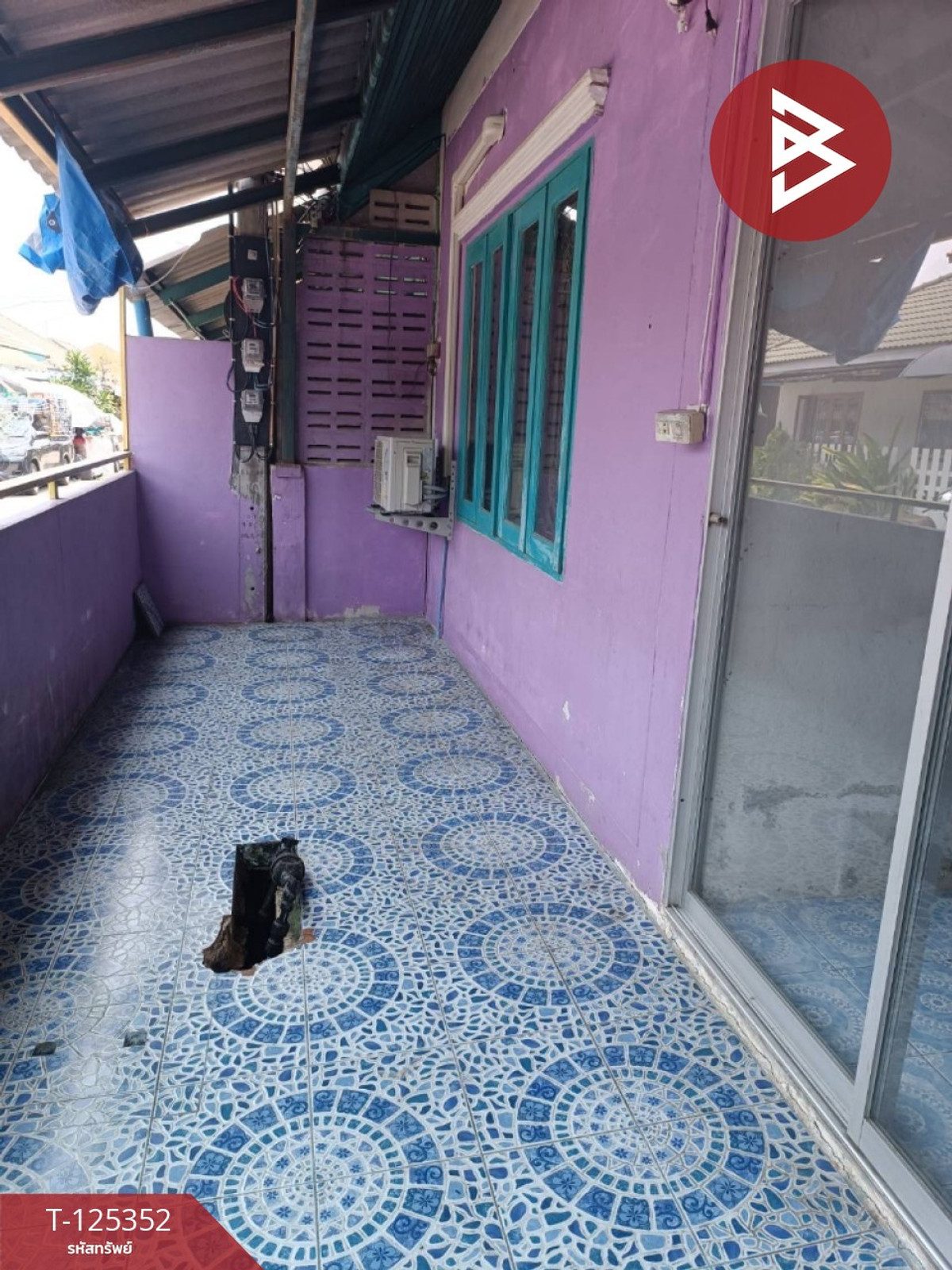 ขายทาวน์เฮ้าส์ หมู่บ้านฉัตรแก้ว เฟส 5 บางละมุง ชลบุรี Loading...