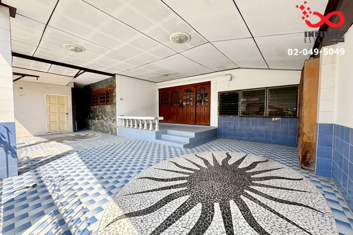 ขายบ้านชั้นเดียว 54ตรว. ม.เธียรสวน รามอินทรา 5 ใกล้รถไฟฟ้า Loading...